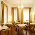 Отель Alfieri 3*